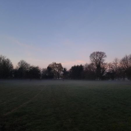 West Farm Cottage Godmanchester 外观 照片
