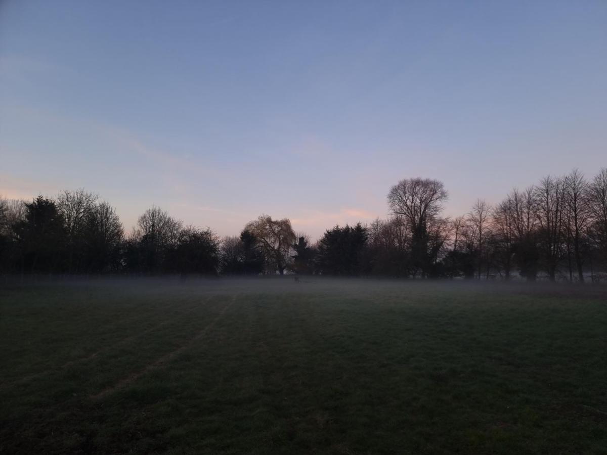 West Farm Cottage Godmanchester 外观 照片