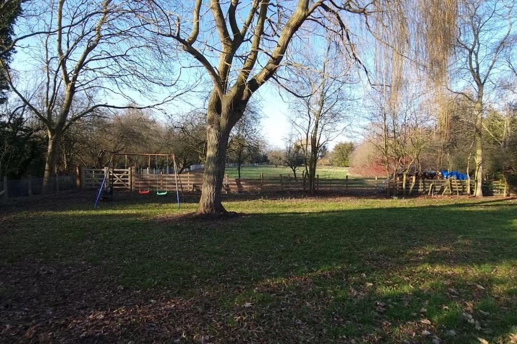 West Farm Cottage Godmanchester 外观 照片